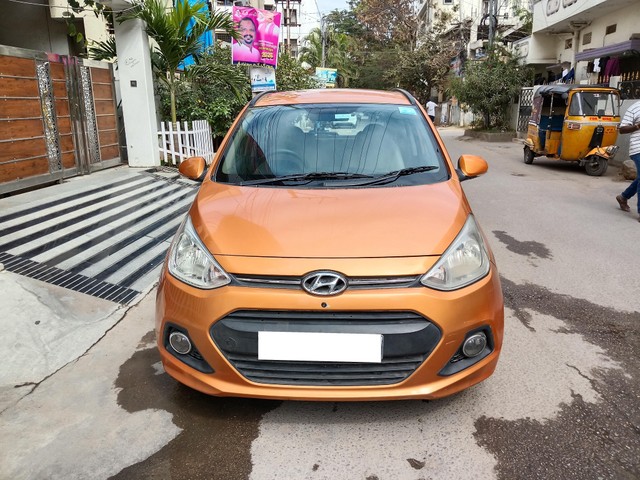 Second-hand 2013 Hyundai Grand i10 CRDi Asta for sale in Hyderabad-5