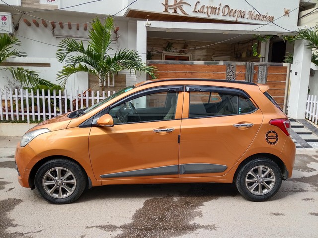 Second-hand 2013 Hyundai Grand i10 CRDi Asta for sale in Hyderabad-4