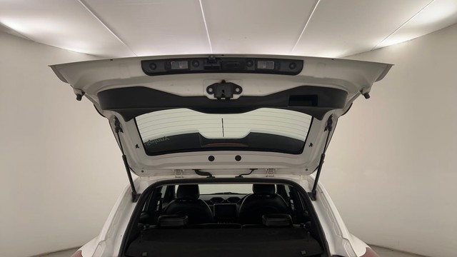 Second-hand 2022 Nissan Magnite Turbo XV Premium for sale in Pune-33