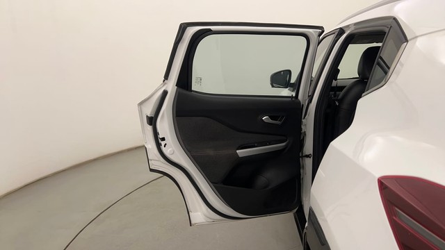 Second-hand 2022 Nissan Magnite Turbo XV Premium for sale in Pune-31