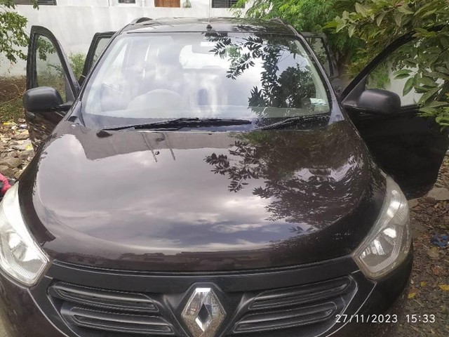 Second-hand 2015 Renault Lodgy 110PS RxZ 8 Seater for sale in Latur-14
