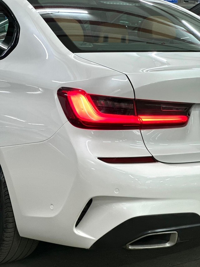 Second-hand 2021 BMW 3 Series 330i M Sport for sale in Mumbai-26