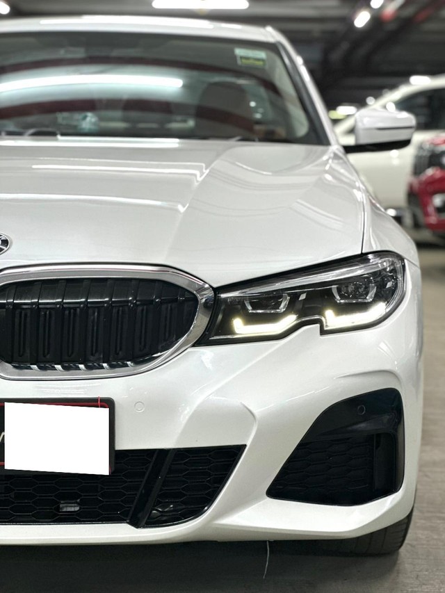 Second-hand 2021 BMW 3 Series 330i M Sport for sale in Mumbai-7