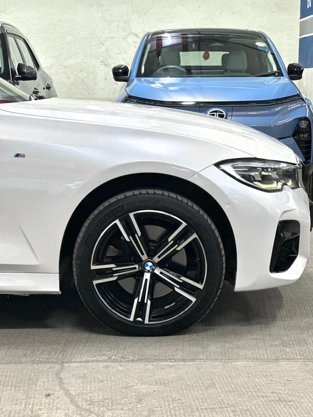 Second-hand 2021 BMW 3 Series 330i M Sport for sale in Mumbai-6