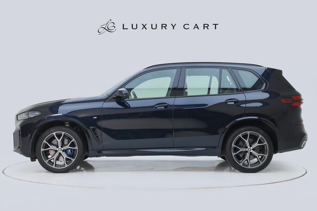 Second-hand 2023 BMW X5 xDrive 40i M Sport for sale in Gurgaon-4