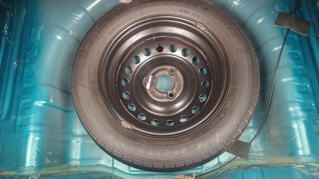 Second-hand 2019 Renault KWID 1.0 RXT for sale in Coimbatore-15