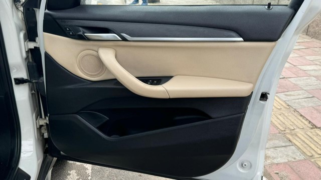 Second-hand 2018 BMW X1 xDrive 20d xLine for sale in New Delhi-7