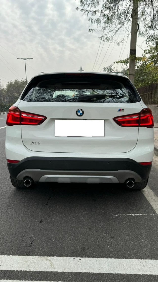 Second-hand 2018 BMW X1 xDrive 20d xLine for sale in New Delhi-2