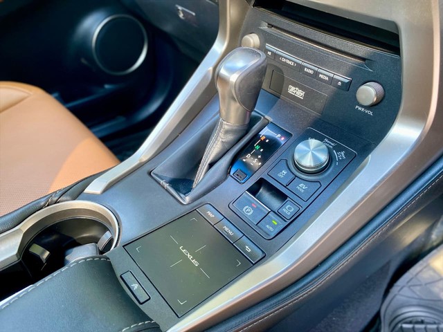 Second-hand 2018 Lexus NX 300h for sale in New Delhi-5