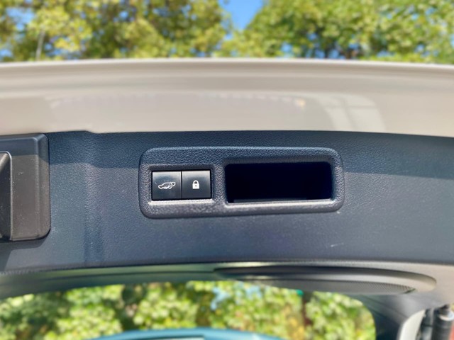 Second-hand 2018 Lexus NX 300h for sale in New Delhi-4