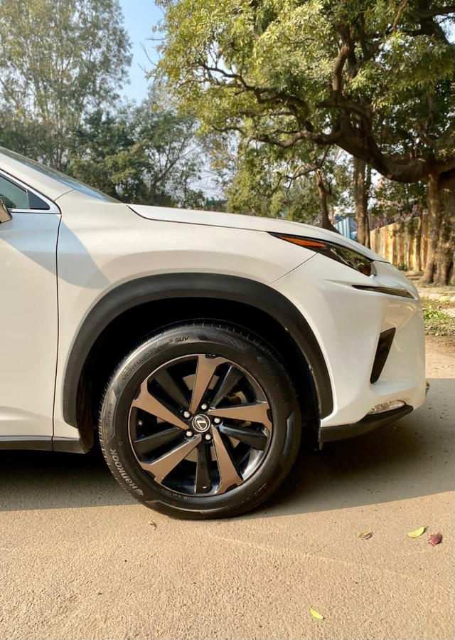 Second-hand 2018 Lexus NX 300h for sale in New Delhi-6