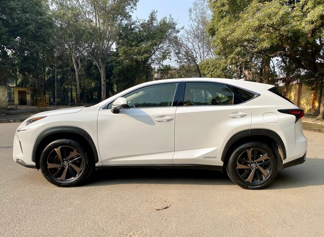 Second-hand 2018 Lexus NX 300h for sale in New Delhi-3