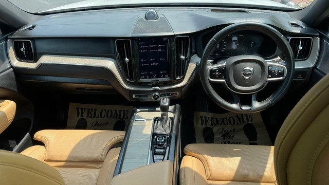 Second-hand 2019 Volvo XC60 Inscription D5 BSIV for sale in New Delhi-9