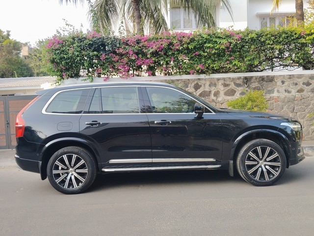 Second-hand 2022 Volvo XC90 B6 Inscription 7STR for sale in Chennai-1