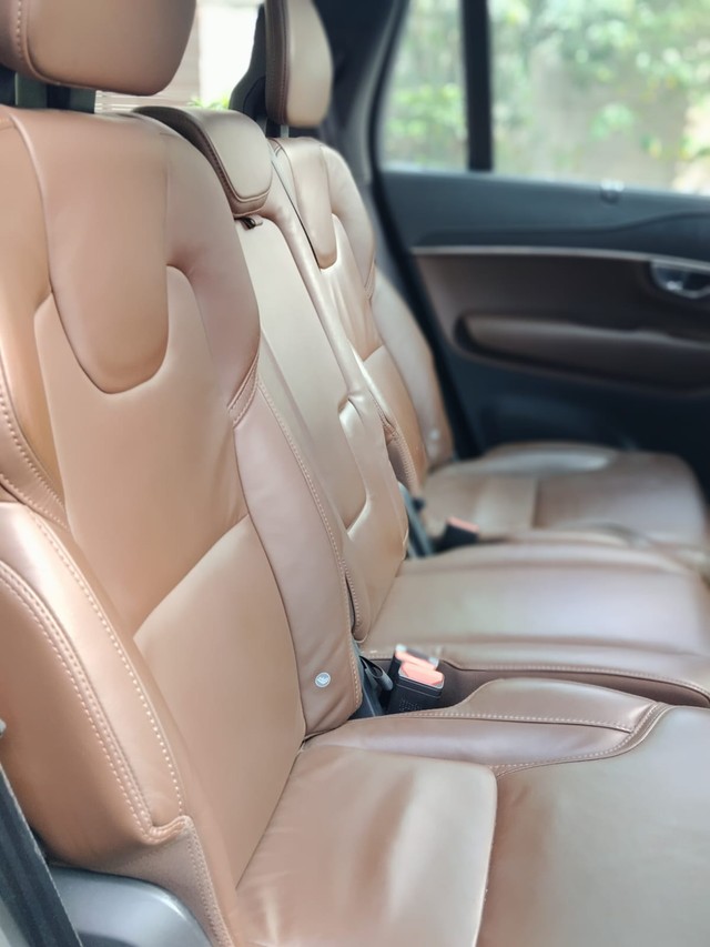 Second-hand 2022 Volvo XC90 B6 Inscription 7STR for sale in Chennai-9