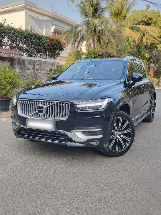 Second-hand 2022 Volvo XC90 B6 Inscription 7STR for sale in Chennai-4