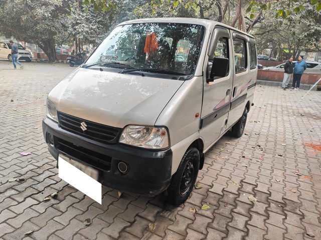 Second-hand 2017 Maruti Eeco CNG 5 Seater AC BSIV for sale in New Delhi-3