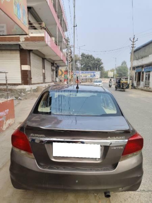 Second-hand 2014 Honda Amaze S i-Dtech for sale in Hanumangarh-3
