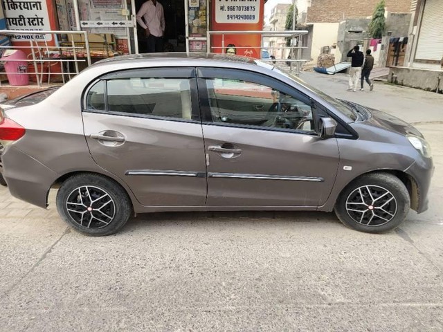 Second-hand 2014 Honda Amaze S i-Dtech for sale in Hanumangarh-1