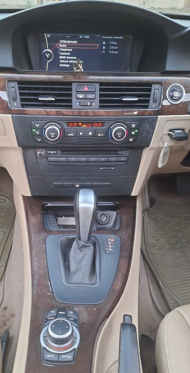 Second-hand 2009 BMW 3 Series 320d Highline for sale in Nagpur-9