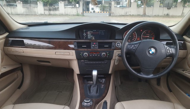 Second-hand 2009 BMW 3 Series 320d Highline for sale in Nagpur-3