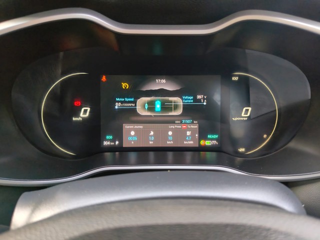 Second-hand 2023 MG ZS EV Exclusive for sale in Bangalore-5