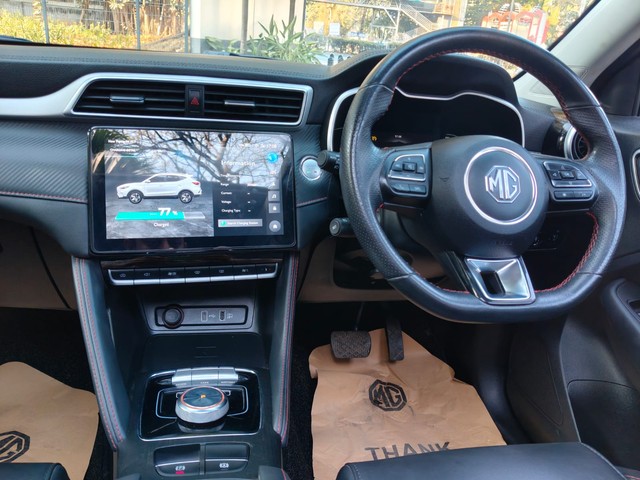 Second-hand 2023 MG ZS EV Exclusive for sale in Bangalore-13