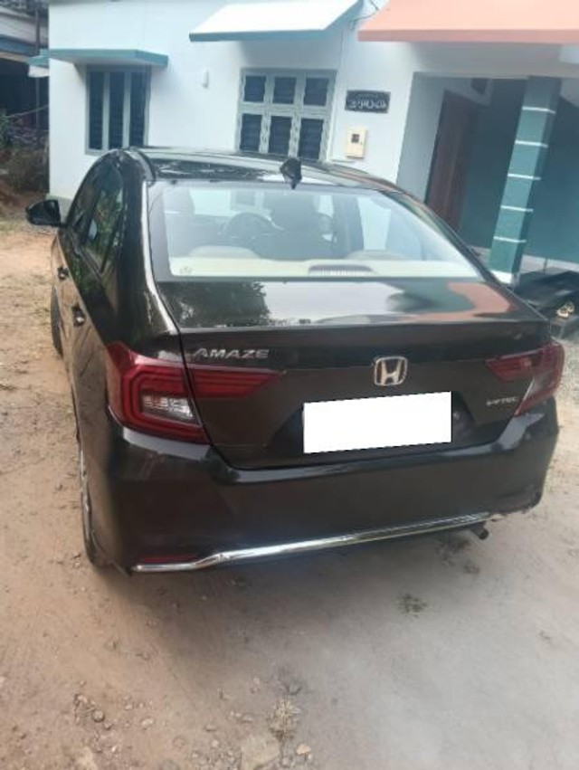 Second-hand 2023 Honda Amaze 2nd Gen S BSVI for sale in Palakkad-10