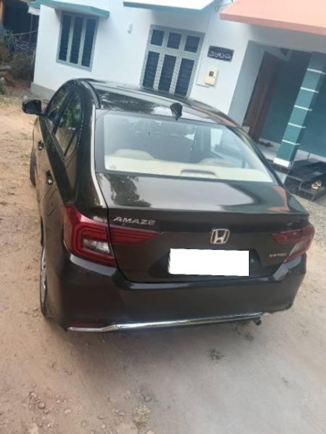 Second-hand 2023 Honda Amaze 2nd Gen S BSVI for sale in Palakkad-1
