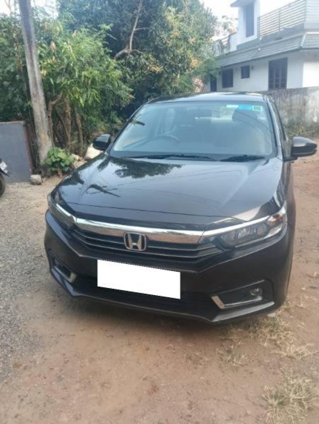 Second-hand 2023 Honda Amaze 2nd Gen S BSVI for sale in Palakkad-3