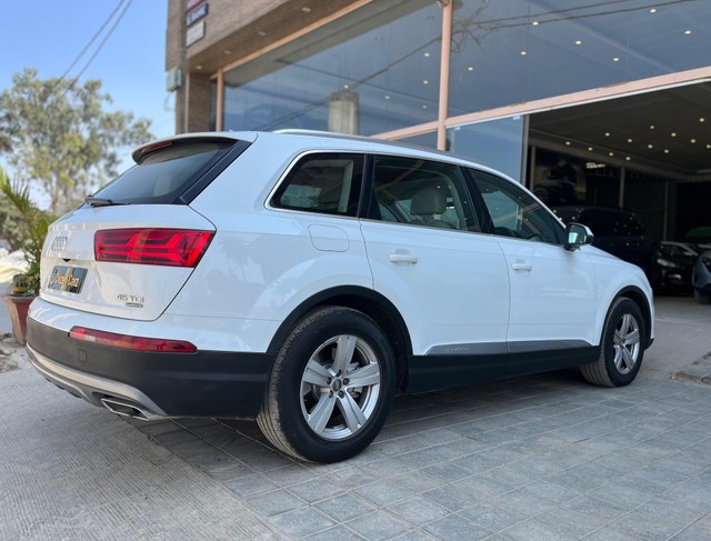 Second-hand 2016 Audi Q7 45 TDI Quattro Premium Plus for sale in Bangalore-1