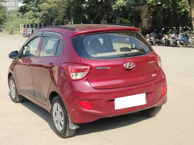 Second-hand 2015 Hyundai i10 Sportz 1.1L for sale in Thane-7