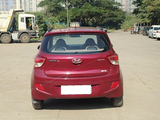 Second-hand 2015 Hyundai i10 Sportz 1.1L for sale in Thane-3