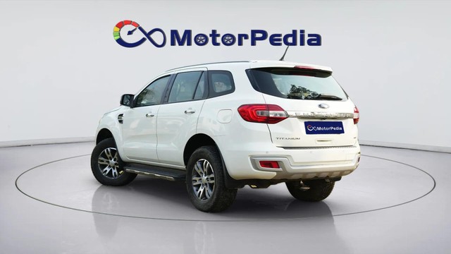 Second-hand 2017 Ford Endeavour 3.2 Titanium AT 4X4 for sale in Gurgaon-5