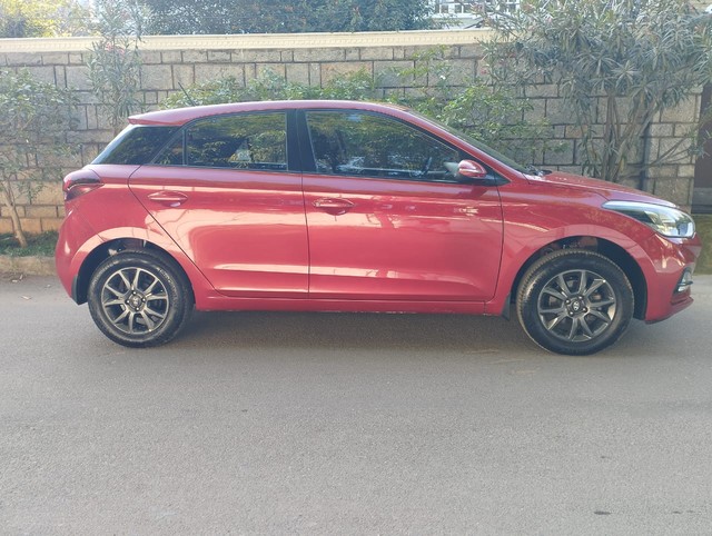 Second-hand 2018 Hyundai i20 1.2 Asta for sale in Coimbatore-1