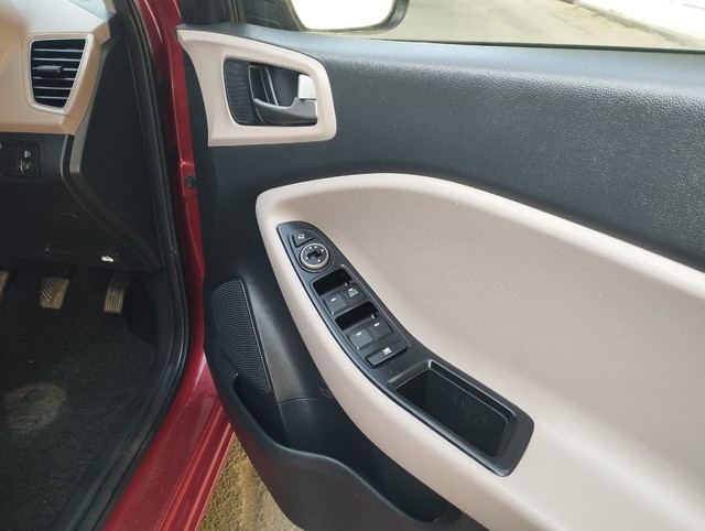 Second-hand 2018 Hyundai i20 1.2 Asta for sale in Coimbatore-10