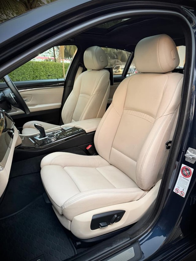 BMW 5 Series 530d M Sport Second-hand 2015 BMW 5 Series 530d M Sport for sale in Surat-19