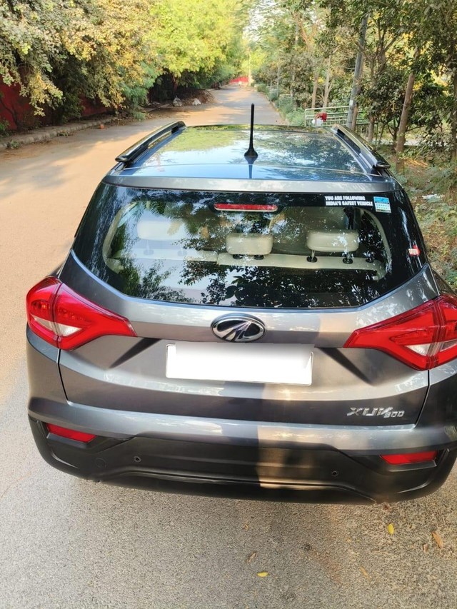 Second-hand 2021 Mahindra XUV300 W6 Diesel BSVI for sale in New Delhi-12