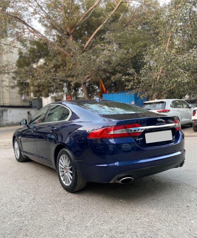Second-hand 2016 Jaguar XF 2.0 Litre Petrol for sale in New Delhi-9