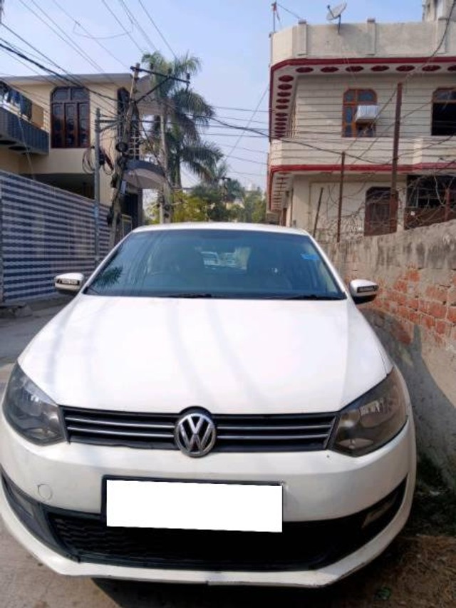 Volkswagen Polo 1.2 MPI Highline Second-hand 2013 Volkswagen Polo 1.2 MPI Highline for sale in Sonipat-0