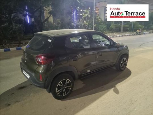 Second-hand 2023 Renault KWID RXT for sale in Kolkata-7