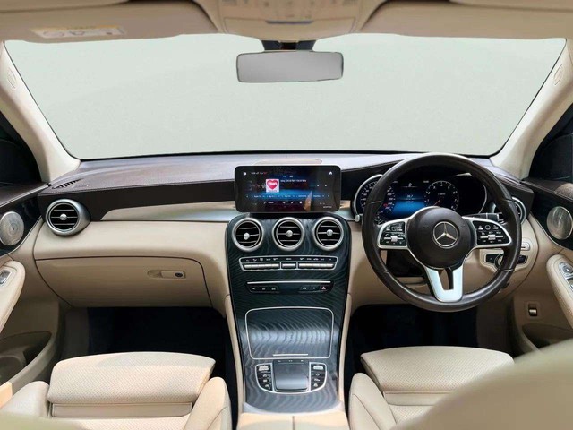 Second-hand 2023 Mercedes-Benz G-Class AMG G 63 Grand Edition for sale in New Delhi-4