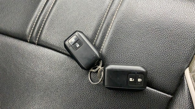 Second-hand 2023 Maruti Brezza Zxi CNG for sale in Hyderabad-21