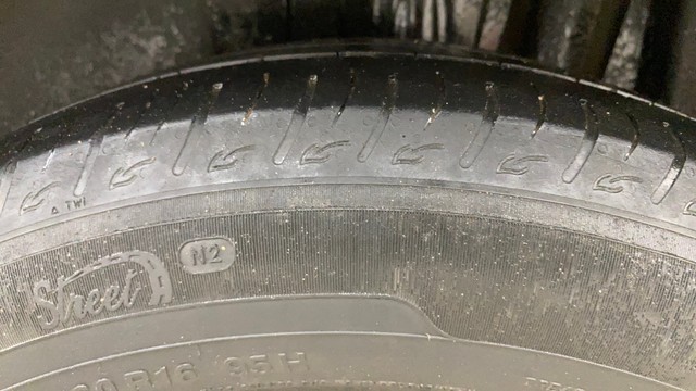 Second-hand 2023 Maruti Brezza Zxi CNG for sale in Hyderabad-32