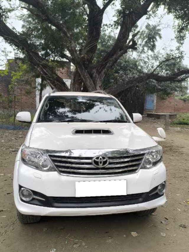 Second-hand 2015 Toyota Fortuner 4x4 MT for sale in Bahraich-1