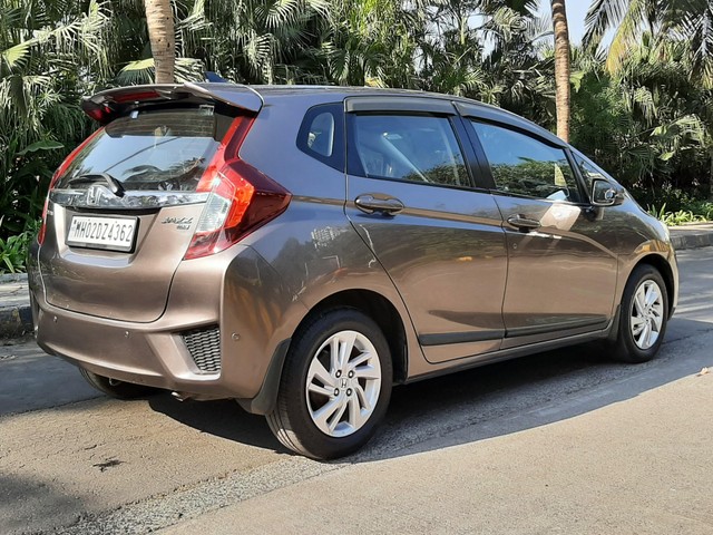 Second-hand 2015 Honda Jazz 1.2 VX i VTEC for sale in Mumbai-2