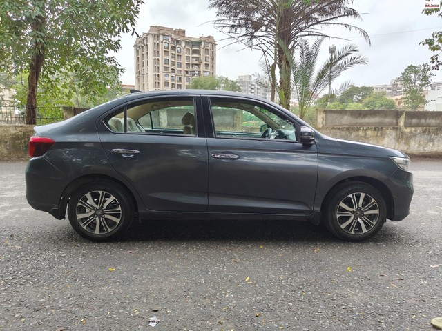 Second-hand 2023 Honda Amaze 2nd Gen VX for sale in Surat-5
