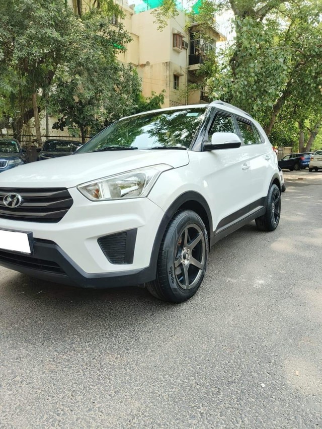 Second-hand 2016 Hyundai Creta 1.6 VTVT E for sale in New Delhi-4