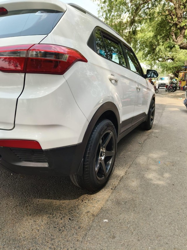 Second-hand 2016 Hyundai Creta 1.6 VTVT E for sale in New Delhi-8