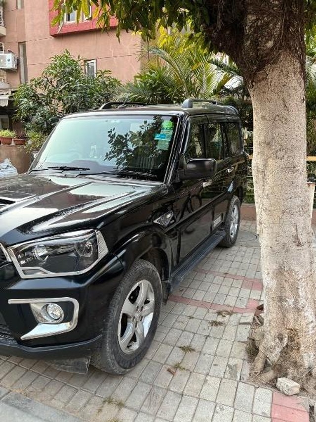 Second-hand 2022 Mahindra Scorpio S5 for sale in Gurgaon-4